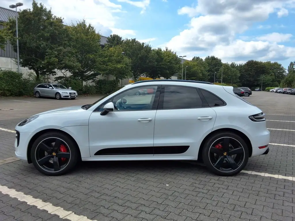 Photo 1 : Porsche Macan 2021 Petrol