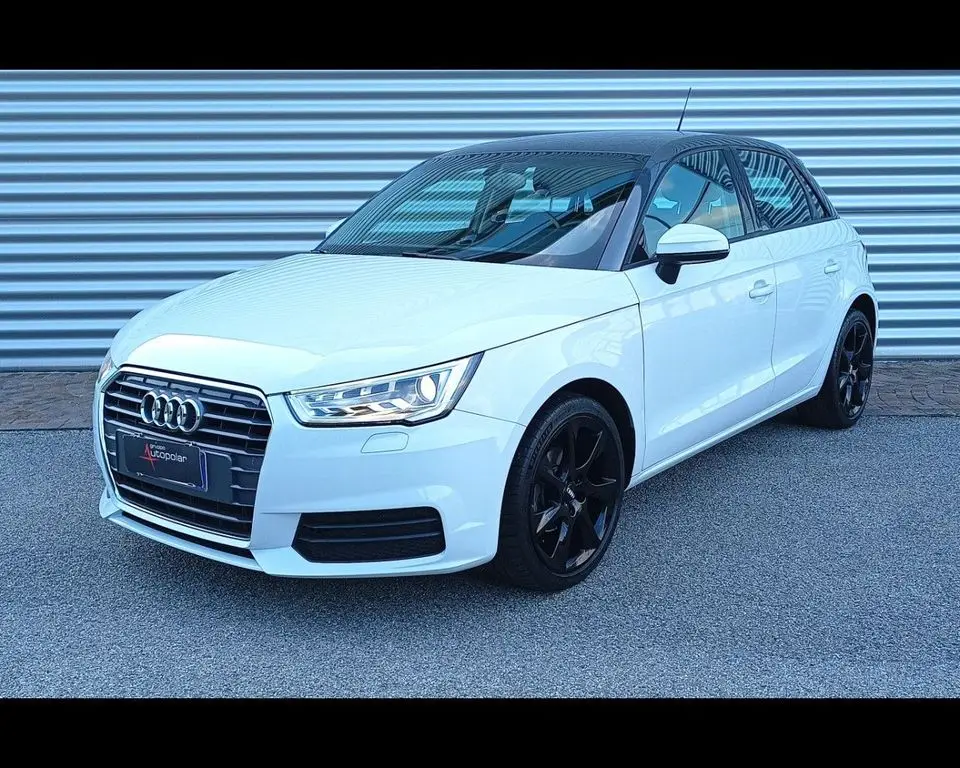 Photo 1 : Audi A1 2018 Diesel