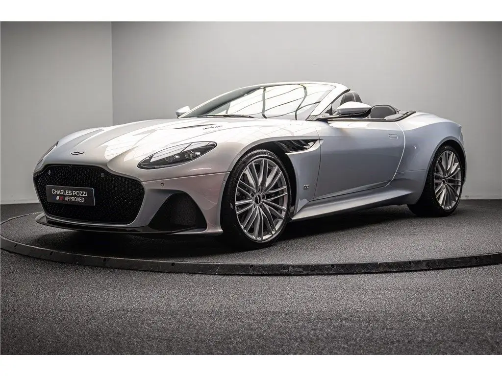 Photo 1 : Aston Martin Dbs 2021 Essence