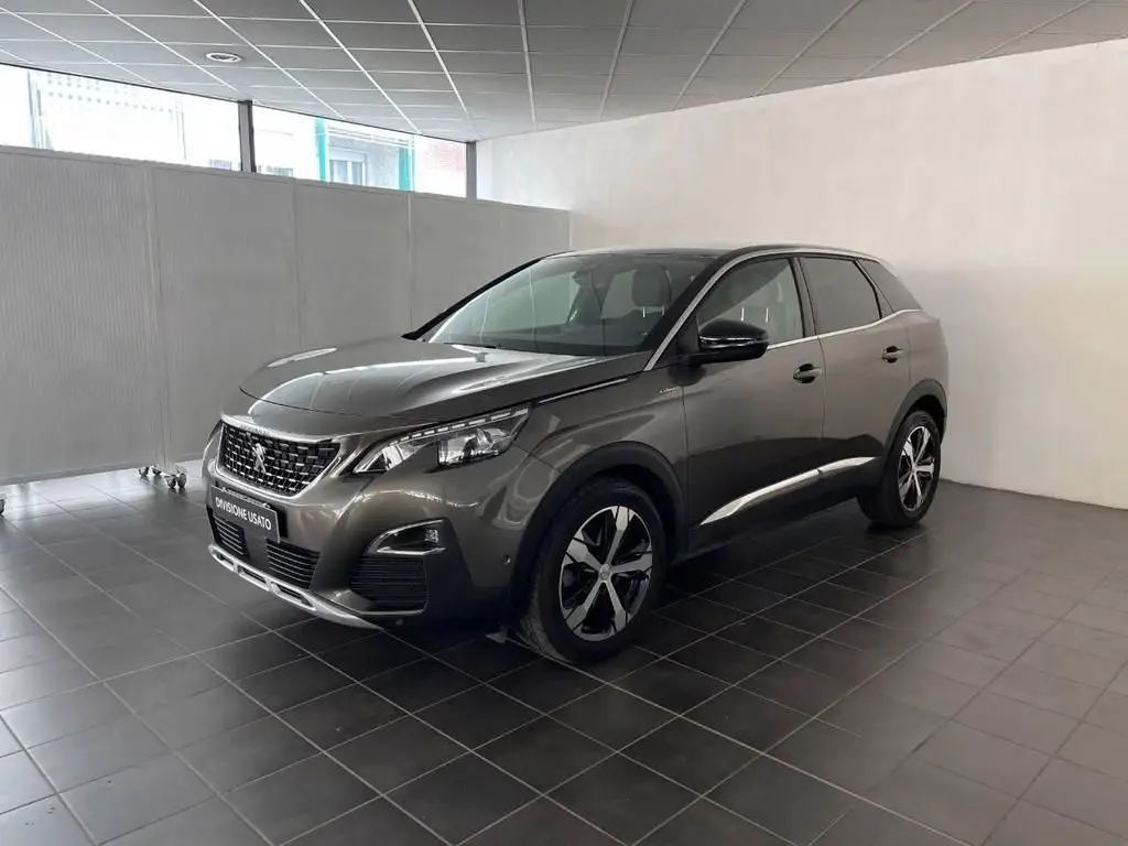 Photo 1 : Peugeot 3008 2017 Essence