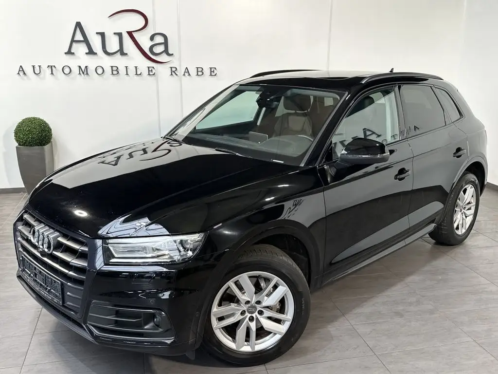 Photo 1 : Audi Q5 2020 Diesel