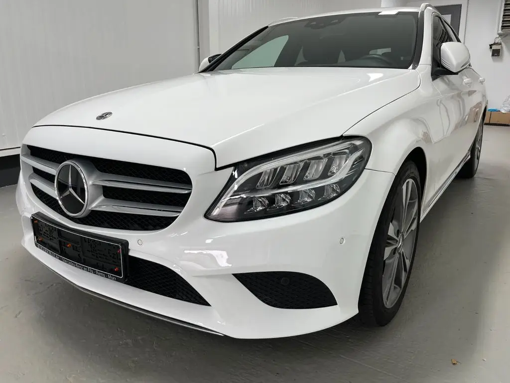 Photo 1 : Mercedes-benz Classe C 2019 Petrol