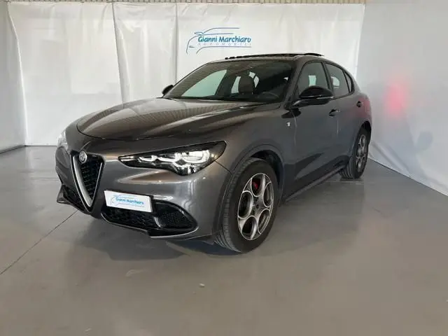 Photo 1 : Alfa Romeo Stelvio 2023 Diesel