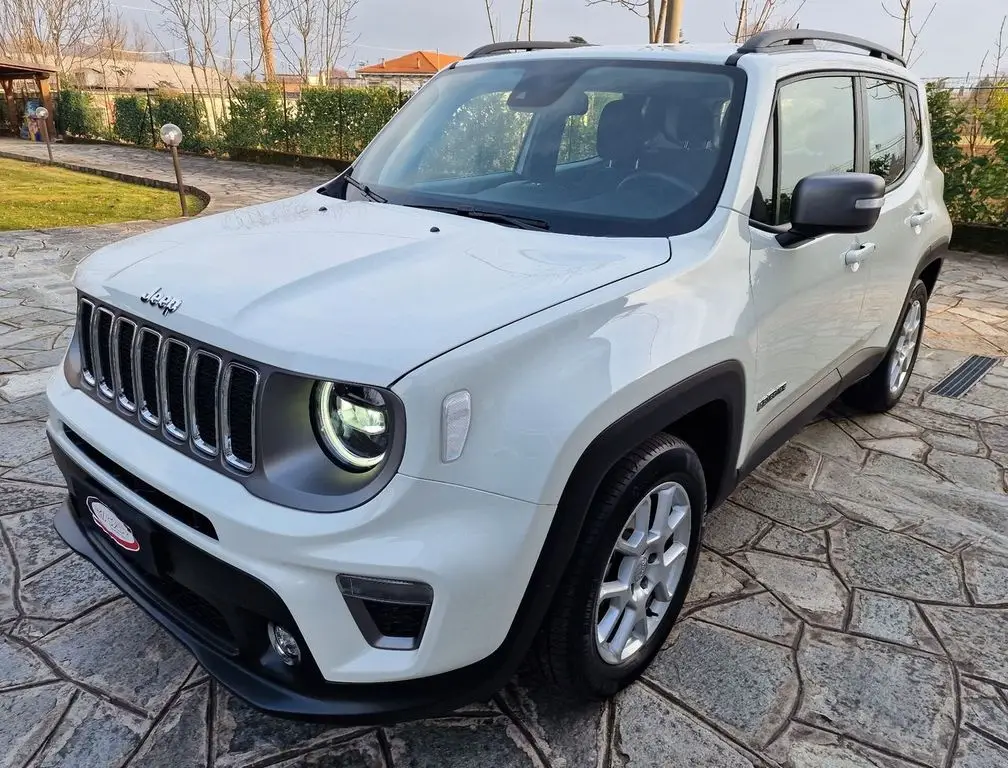 Photo 1 : Jeep Renegade 2021 Essence