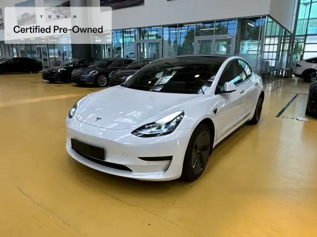 Photo 1 : Tesla Model 3 2021 Non renseigné