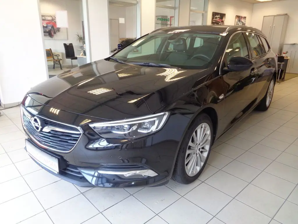 Photo 1 : Opel Insignia 2018 Essence