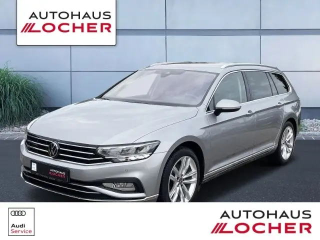 Photo 1 : Volkswagen Passat 2022 Essence