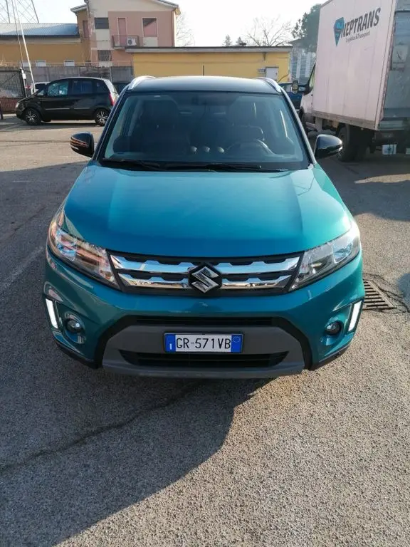 Photo 1 : Suzuki Vitara 2016 Petrol