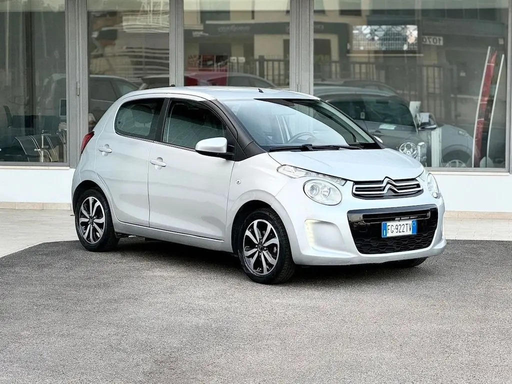 Photo 1 : Citroen C1 2017 Essence