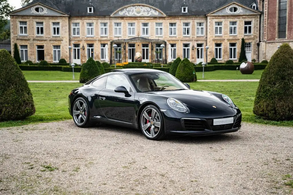 Photo 1 : Porsche 991 2016 Essence