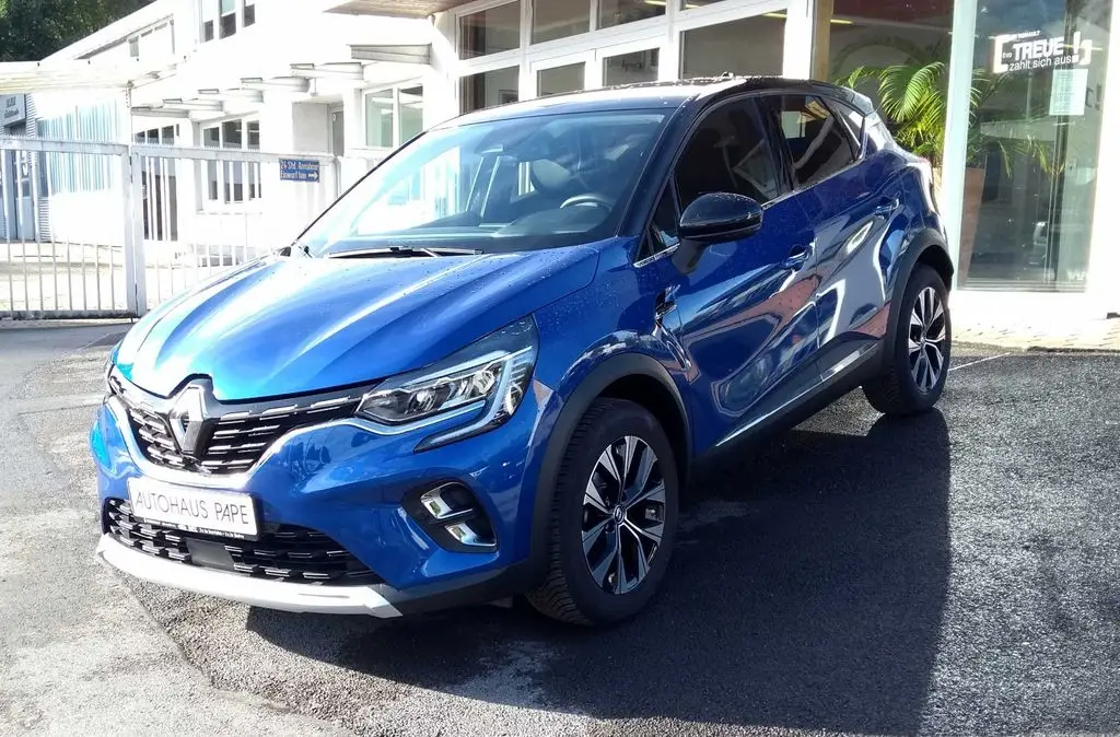 Photo 1 : Renault Captur 2023 Petrol