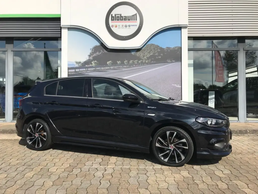 Photo 1 : Fiat Tipo 2020 Petrol