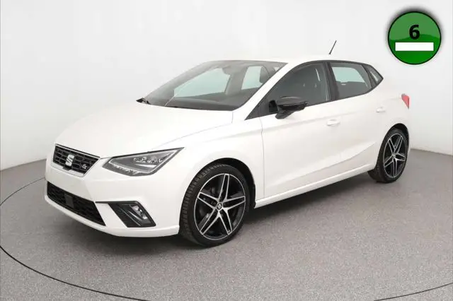 Photo 1 : Seat Ibiza 2021 Petrol