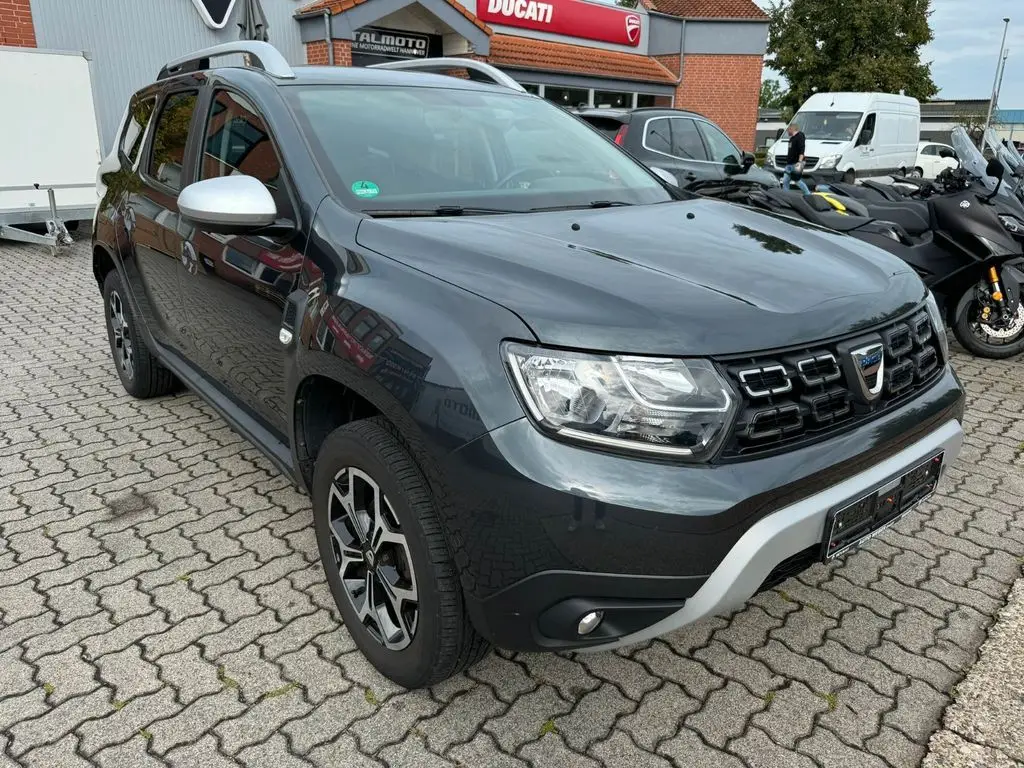 Photo 1 : Dacia Duster 2019 Essence