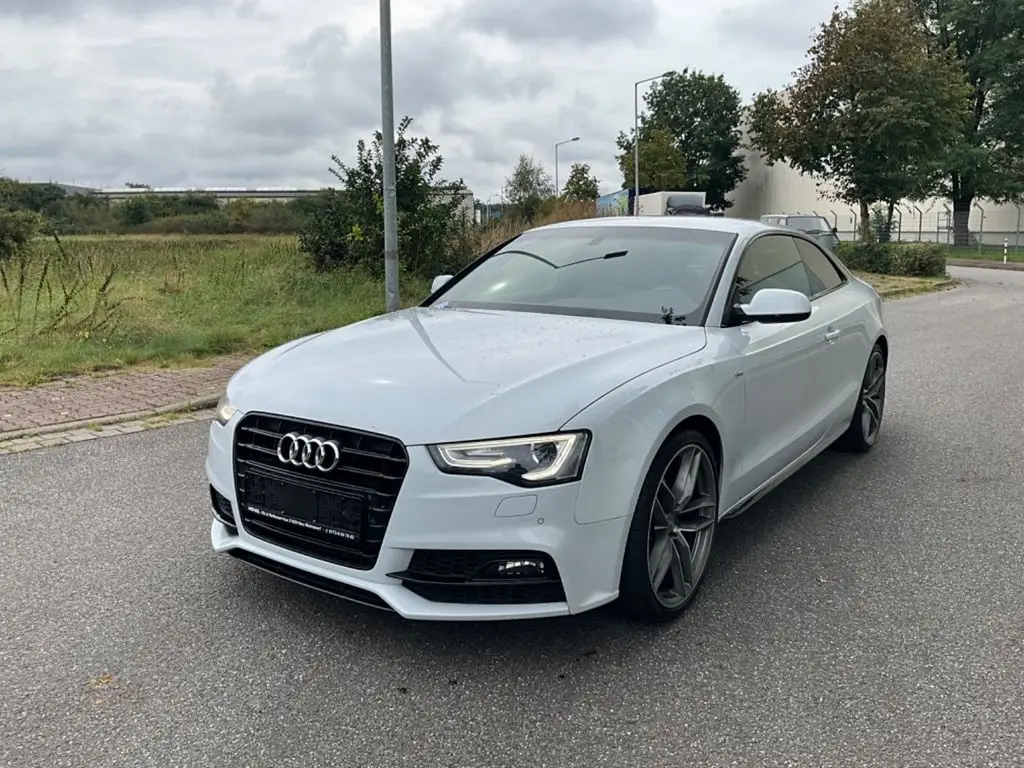 Photo 1 : Audi A5 2014 Petrol