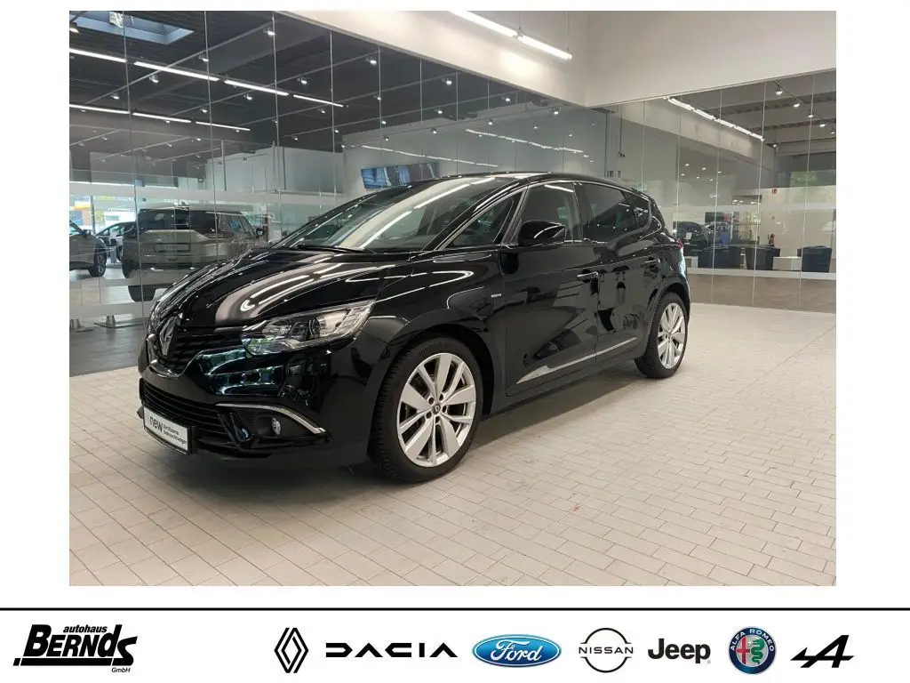 Photo 1 : Renault Scenic 2019 Essence