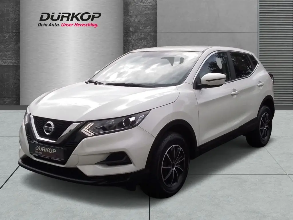 Photo 1 : Nissan Qashqai 2020 Essence