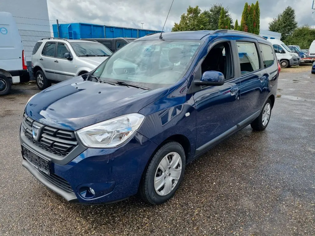 Photo 1 : Dacia Lodgy 2017 Petrol