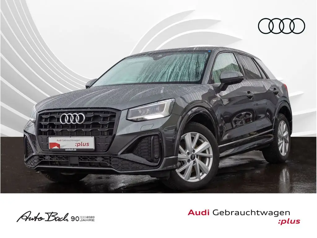 Photo 1 : Audi Q2 2023 Petrol