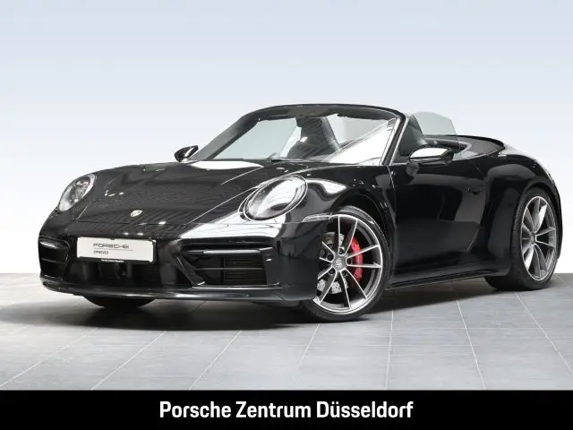 Photo 1 : Porsche 992 2020 Essence