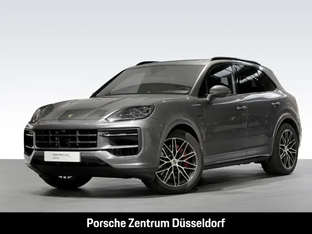 Photo 1 : Porsche Cayenne 2024 Hybrid