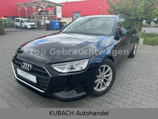 Photo 1 : Audi A4 2021 Hybride