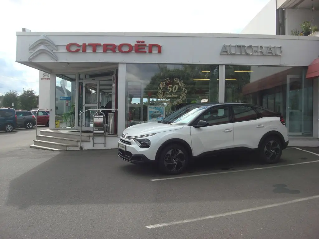 Photo 1 : Citroen C4 2023 Petrol