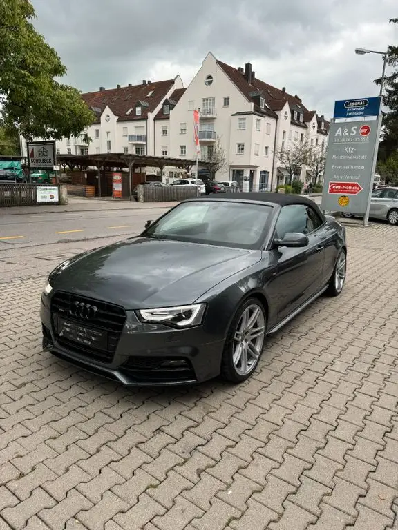 Photo 1 : Audi A5 2016 Petrol