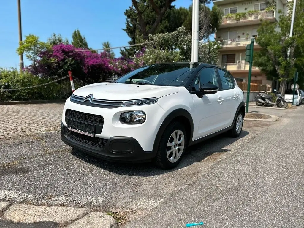 Photo 1 : Citroen C3 2020 Petrol