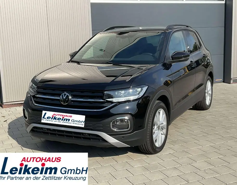 Photo 1 : Volkswagen T-cross 2023 Essence