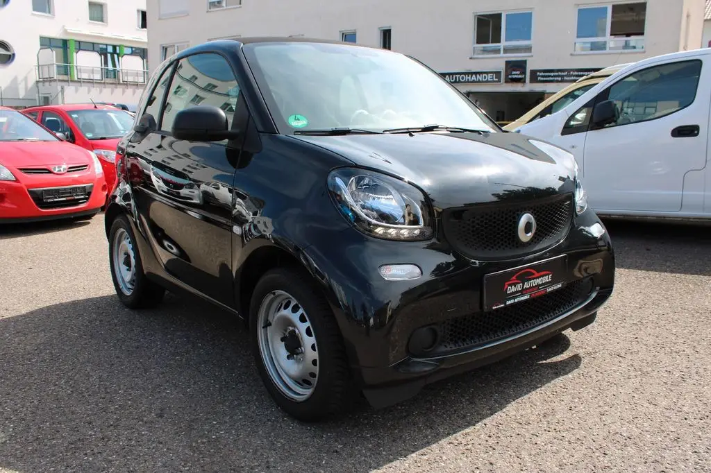 Photo 1 : Smart Fortwo 2019 Petrol