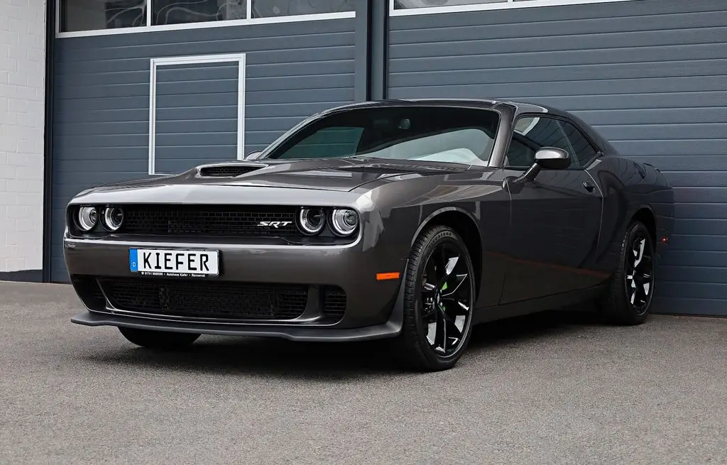 Photo 1 : Dodge Challenger 2021 Essence