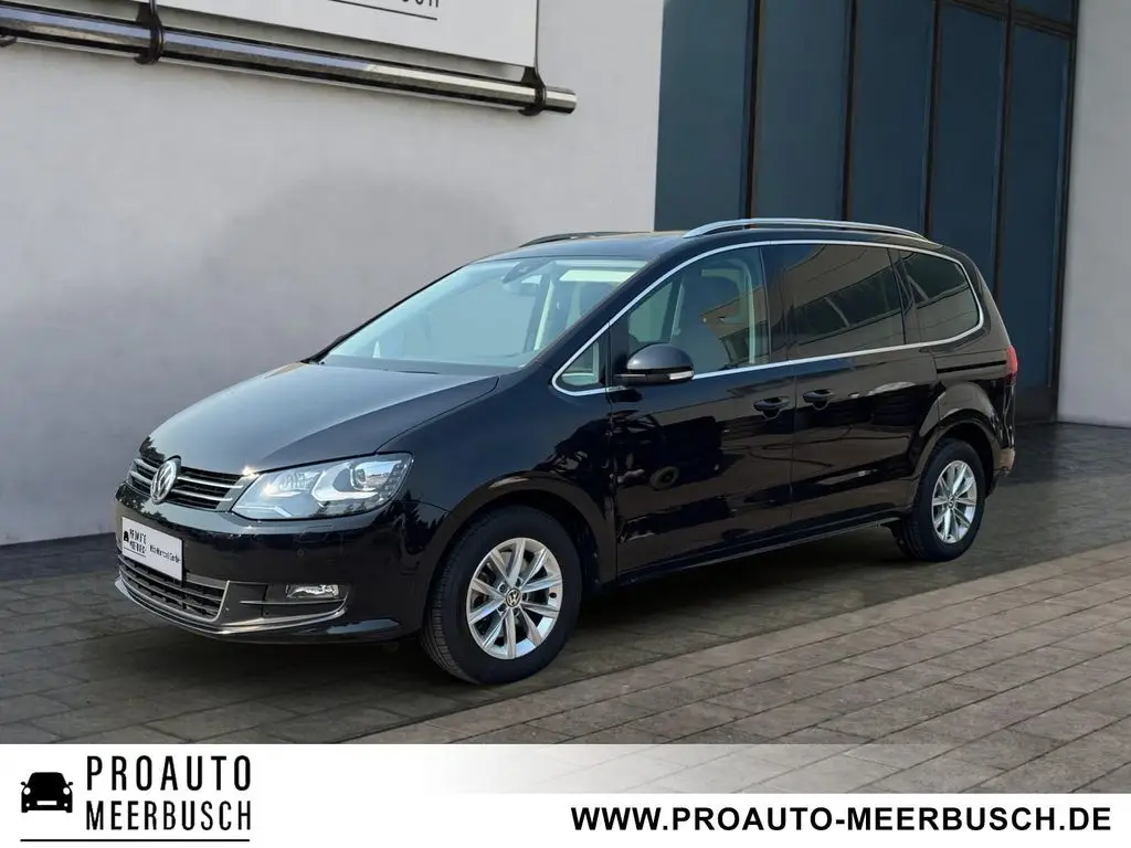 Photo 1 : Volkswagen Sharan 2022 Petrol