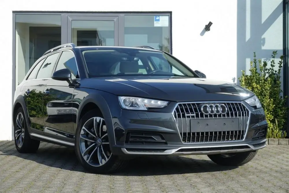 Photo 1 : Audi A4 2016 Diesel