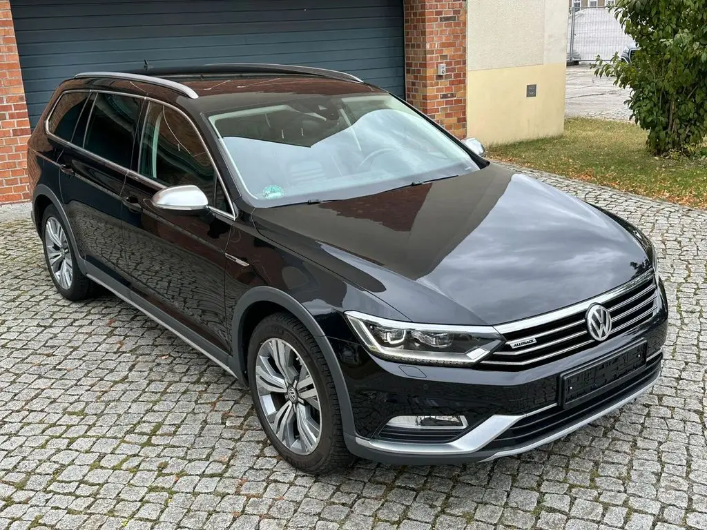 Photo 1 : Volkswagen Passat 2017 Diesel