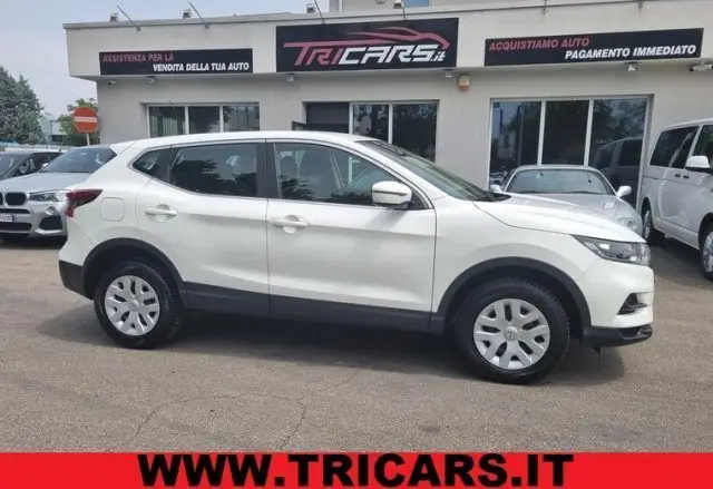 Photo 1 : Nissan Qashqai 2018 Petrol