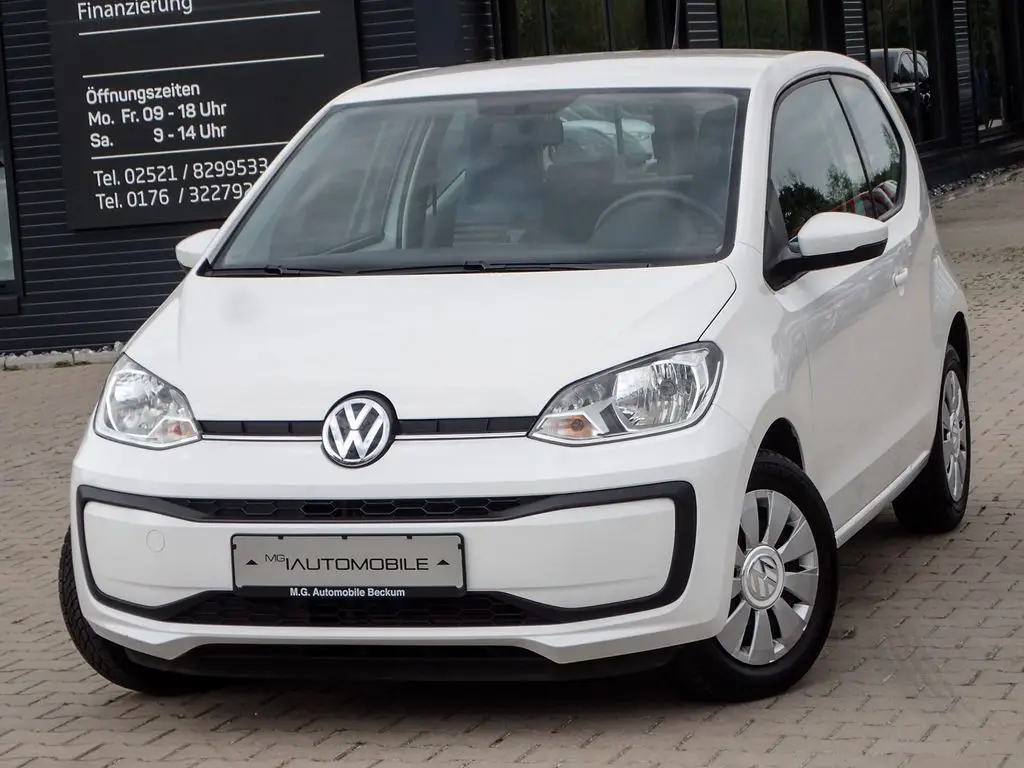 Photo 1 : Volkswagen Up! 2017 Petrol