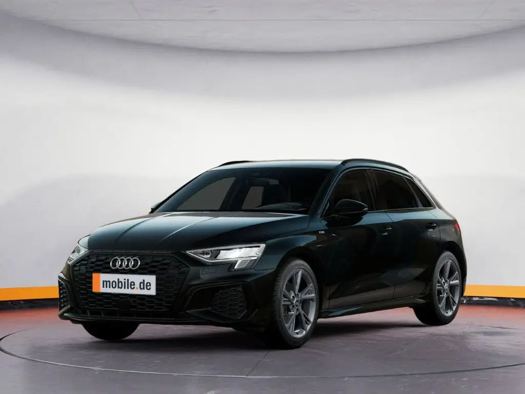 Photo 1 : Audi A3 2023 Essence