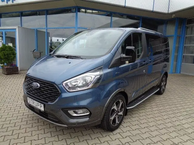 Photo 1 : Ford Tourneo 2023 Diesel