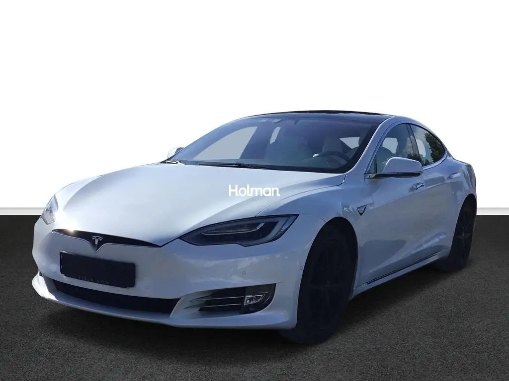 Photo 1 : Tesla Model S 2020 Non renseigné