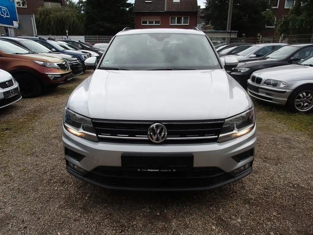 Photo 1 : Volkswagen Tiguan 2020 Diesel