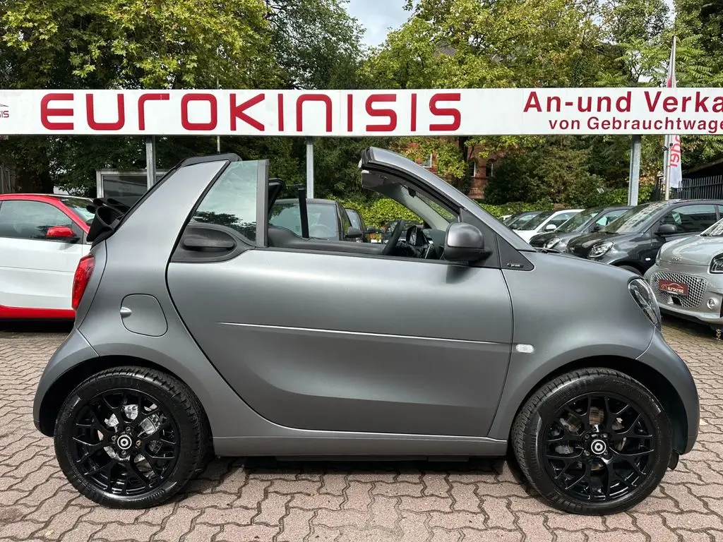 Photo 1 : Smart Fortwo 2019 Essence