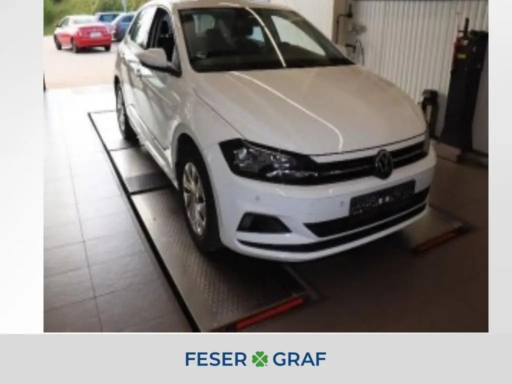 Photo 1 : Volkswagen Polo 2021 Essence