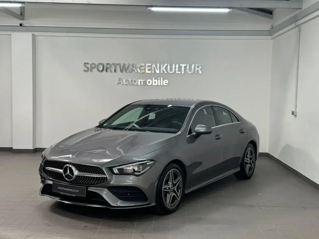 Photo 1 : Mercedes-benz Classe Cla 2022 Petrol