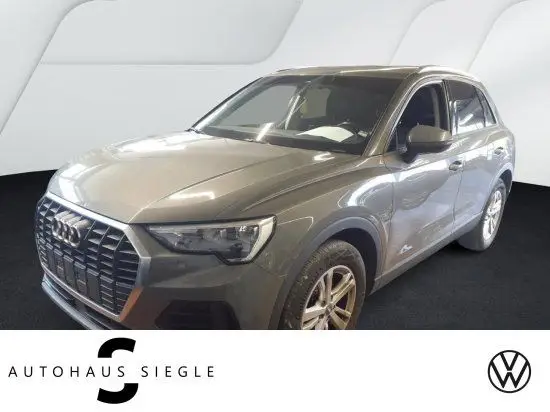 Photo 1 : Audi Q3 2019 Essence