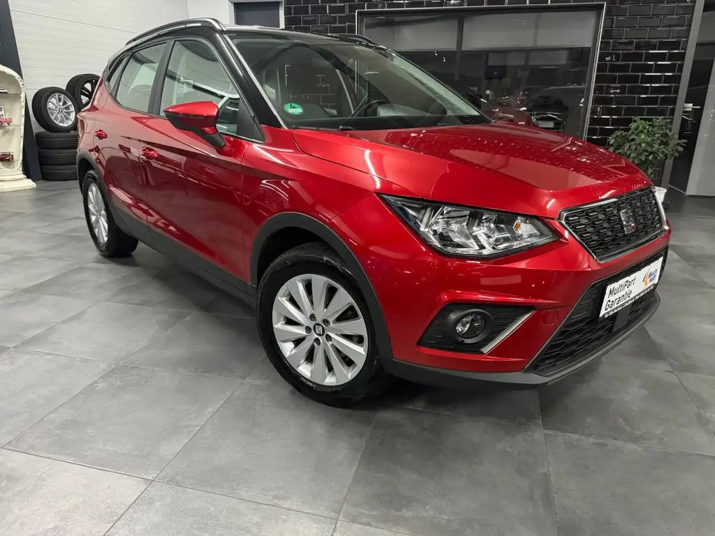 Photo 1 : Seat Arona 2020 Essence