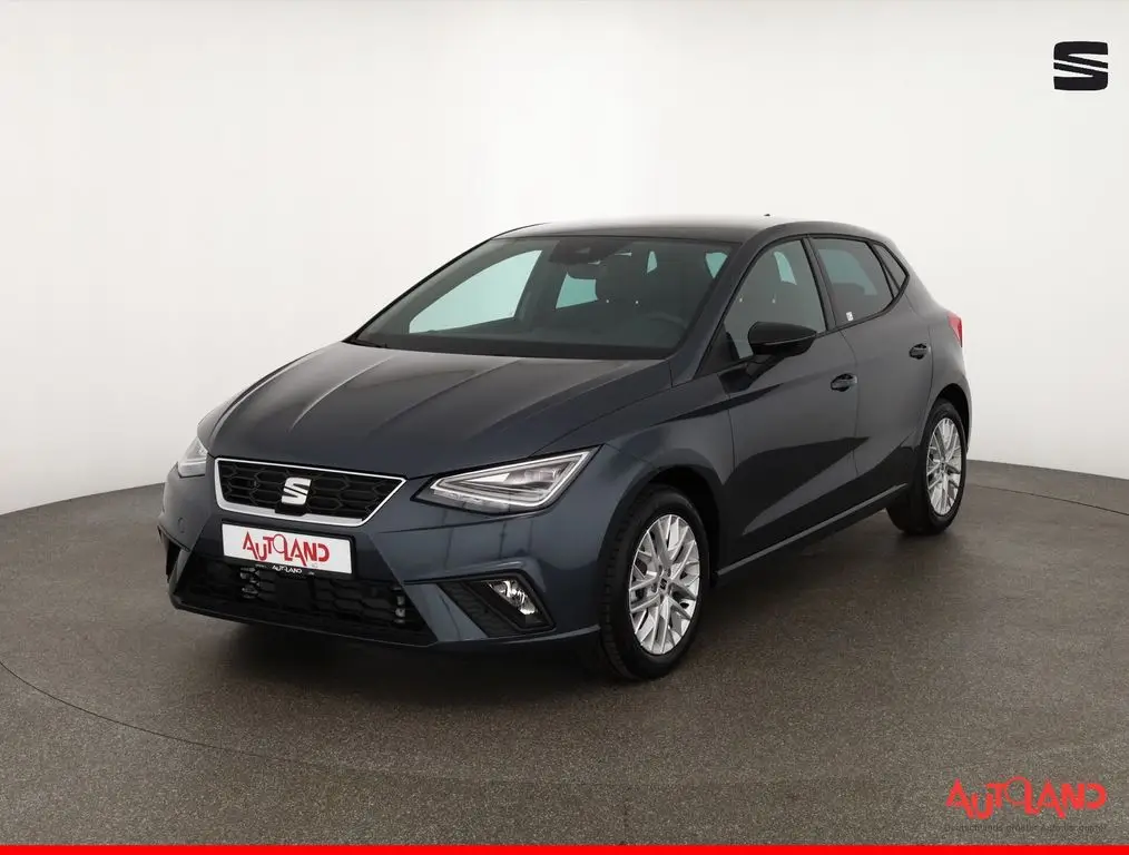 Photo 1 : Seat Ibiza 2024 Essence