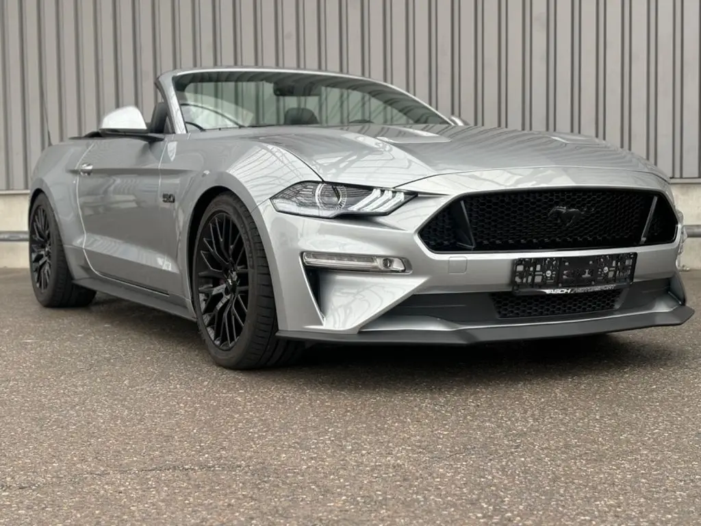 Photo 1 : Ford Mustang 2022 Essence