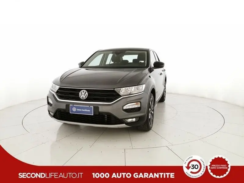 Photo 1 : Volkswagen T-roc 2021 Essence