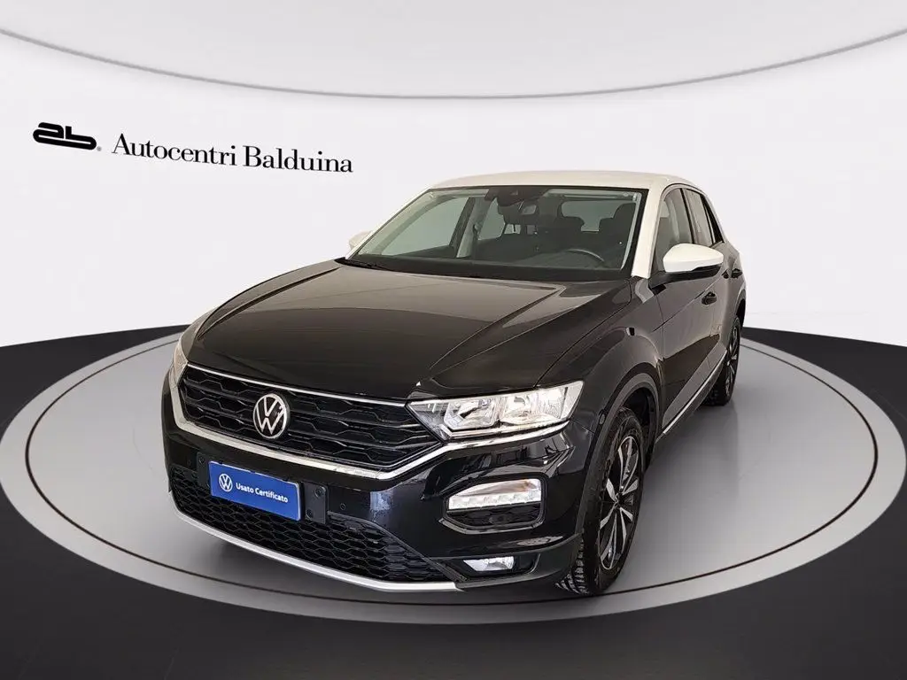 Photo 1 : Volkswagen T-roc 2021 Essence